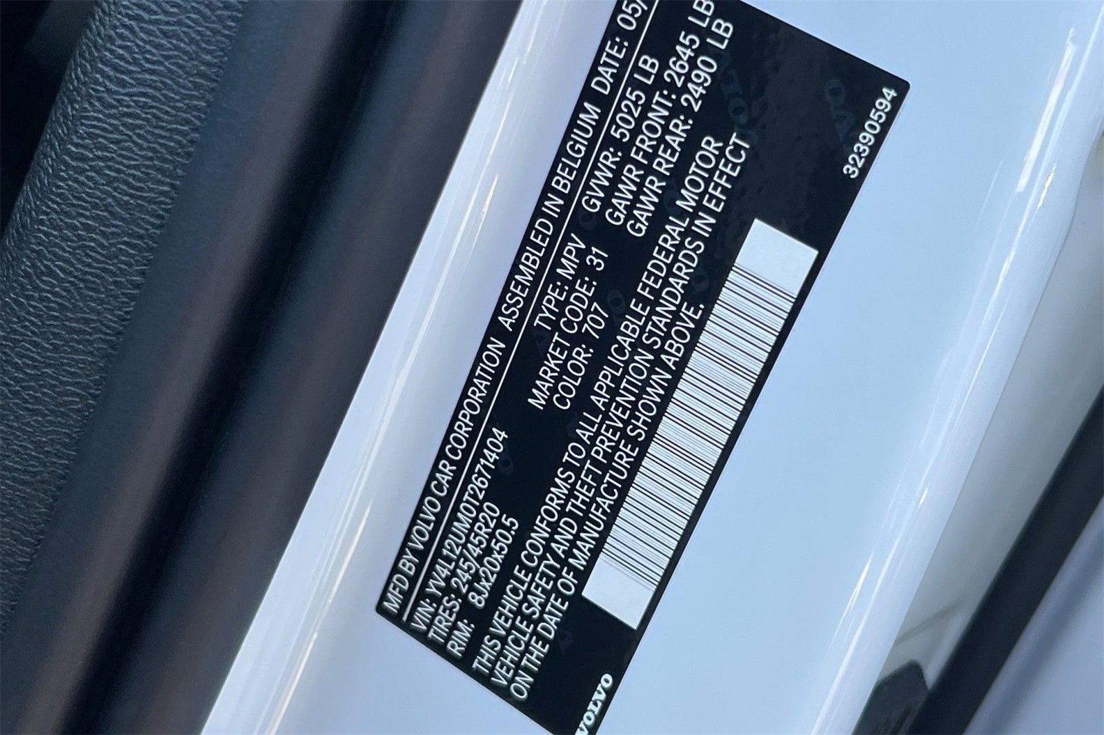 New 2026 Volvo XC40 B5 Ultra w/ Climate Package image 27