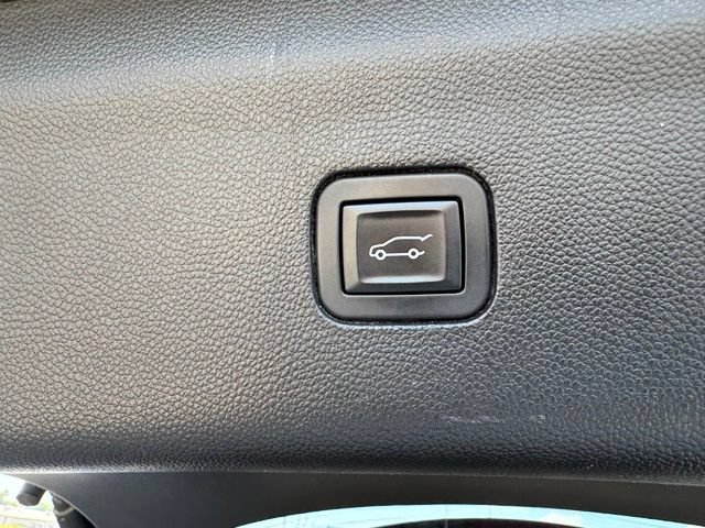 Used 2019 Buick Enclave Avenir w/ Avenir Technology Package FWD image 28