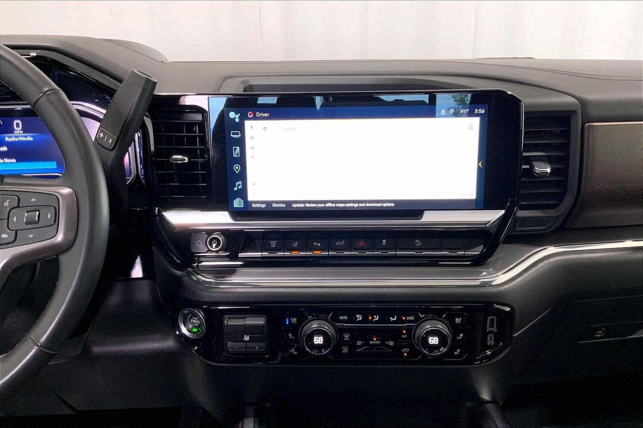 Used 2024 Chevrolet Silverado 2500 High Country w/ High Country Premium Package image 5