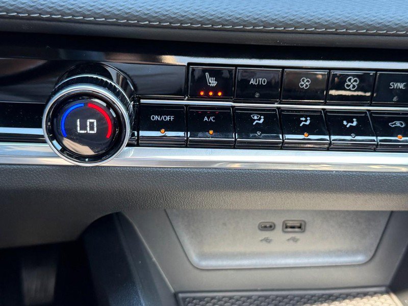 New 2026 Chevrolet Equinox LT w/ Convenience Package II image 30