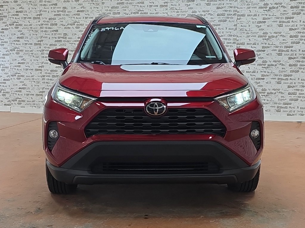 Used 2021 Toyota RAV4 XLE w/ Convenience Package image 2