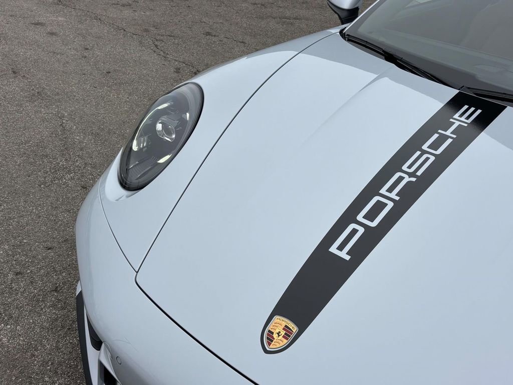 New 2026 Porsche 911 Carrera image 15