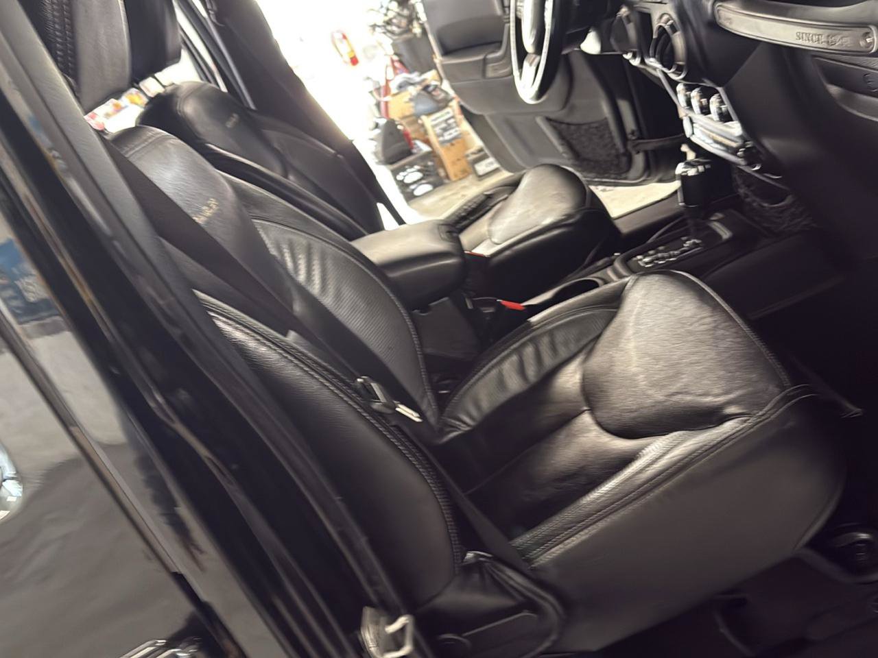 Used 2013 Jeep Wrangler Unlimited Sport w/ Connectivity Group AWD/4WD image 49