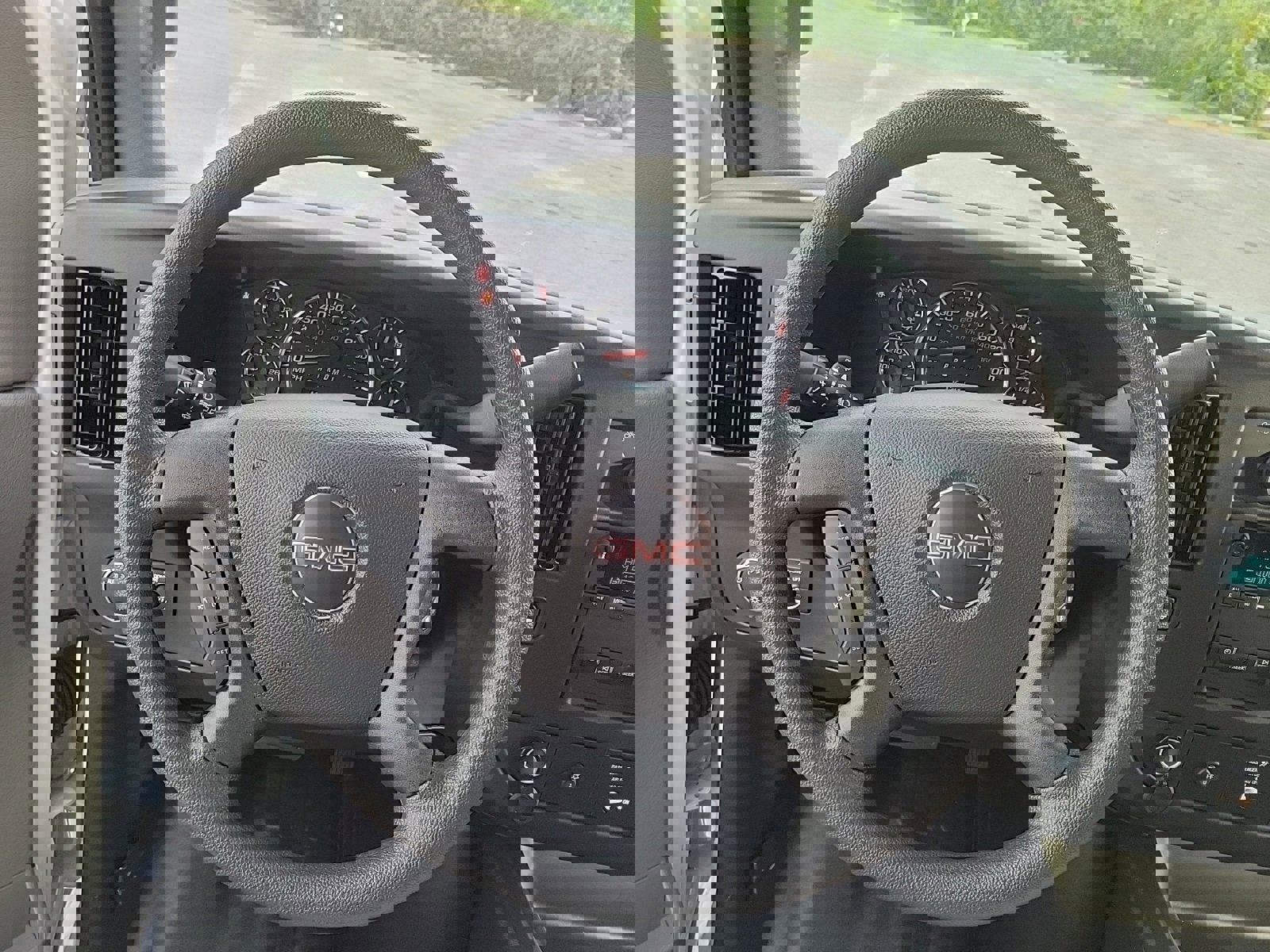 New 2025 GMC Savana 3500 w/ Power Convenience Package image 19