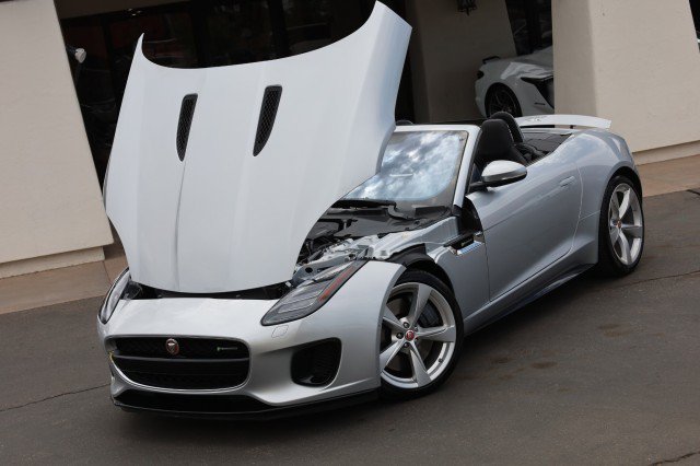 Used 2019 Jaguar F-TYPE R-Dynamic RWD image 44