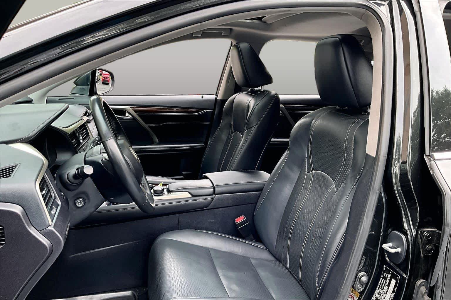 Used 2018 Lexus RX 350 AWD w/ Premium Package image 8
