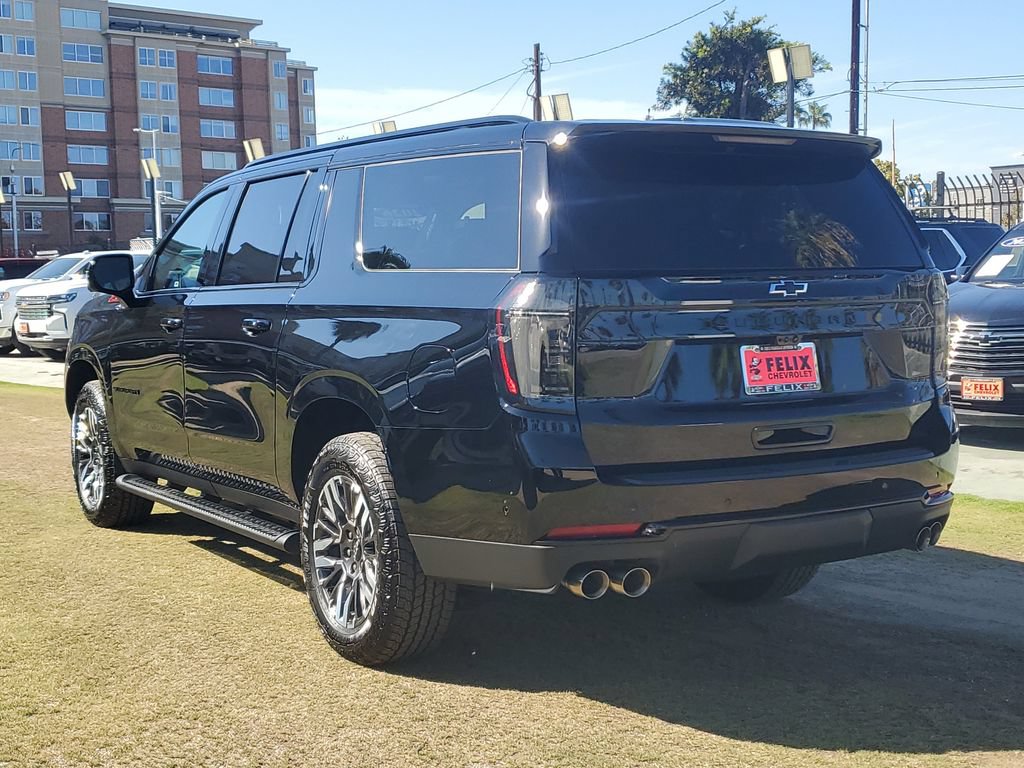 Used 2026 Chevrolet Suburban Z71 w/ Z71 Off-Road Package AWD/4WD image 5