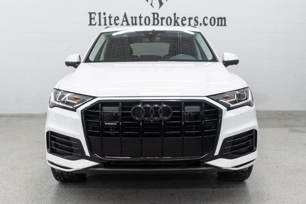 Used 2023 Audi Q7 2.0T Premium Plus w/ Premium Plus Package AWD/4WD image 3