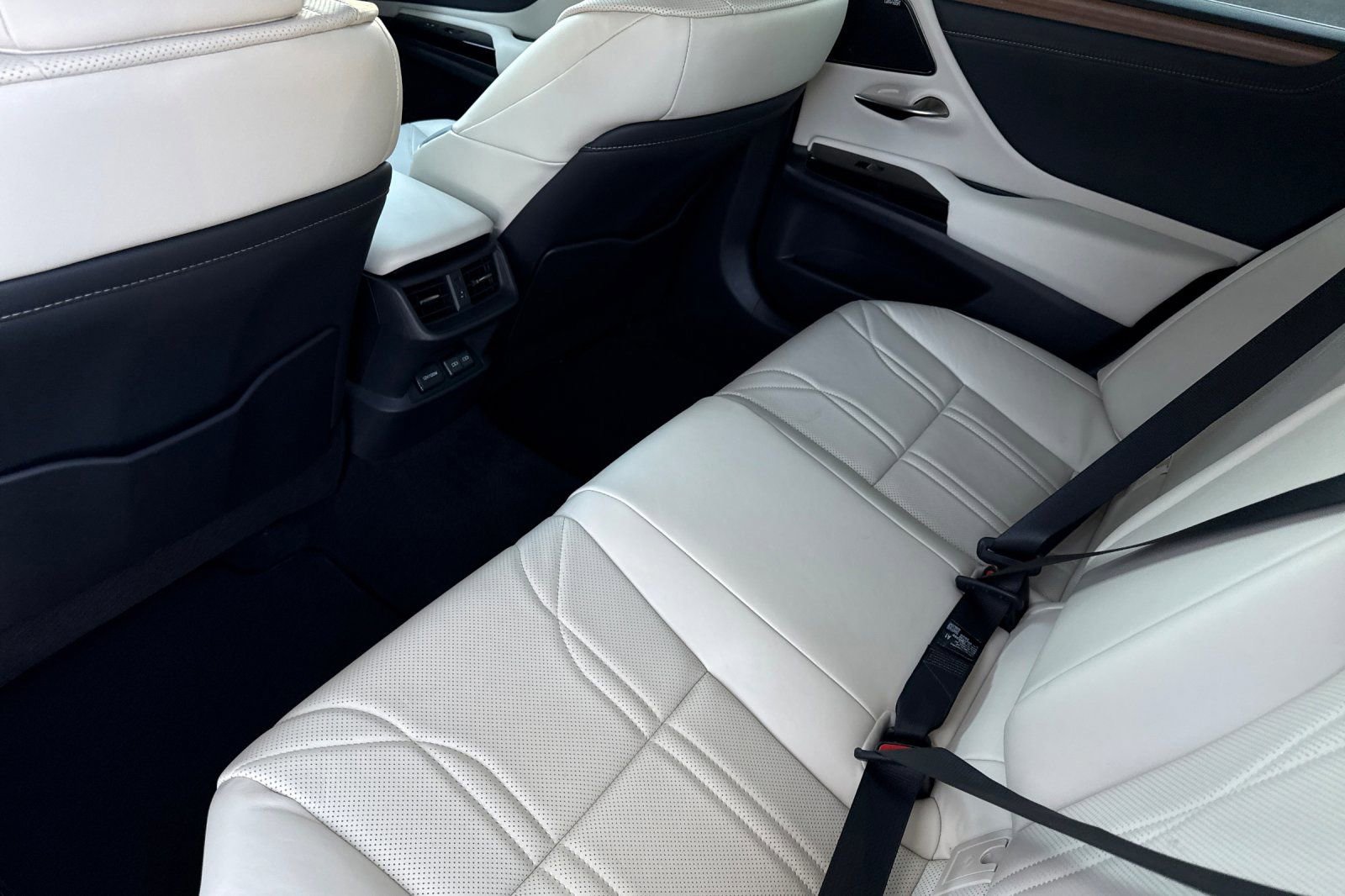 Certified 2025 Lexus ES 350 Luxury image 14