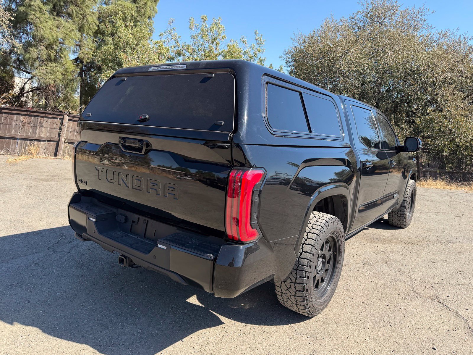 Used 2024 Toyota Tundra Platinum AWD/4WD image 5