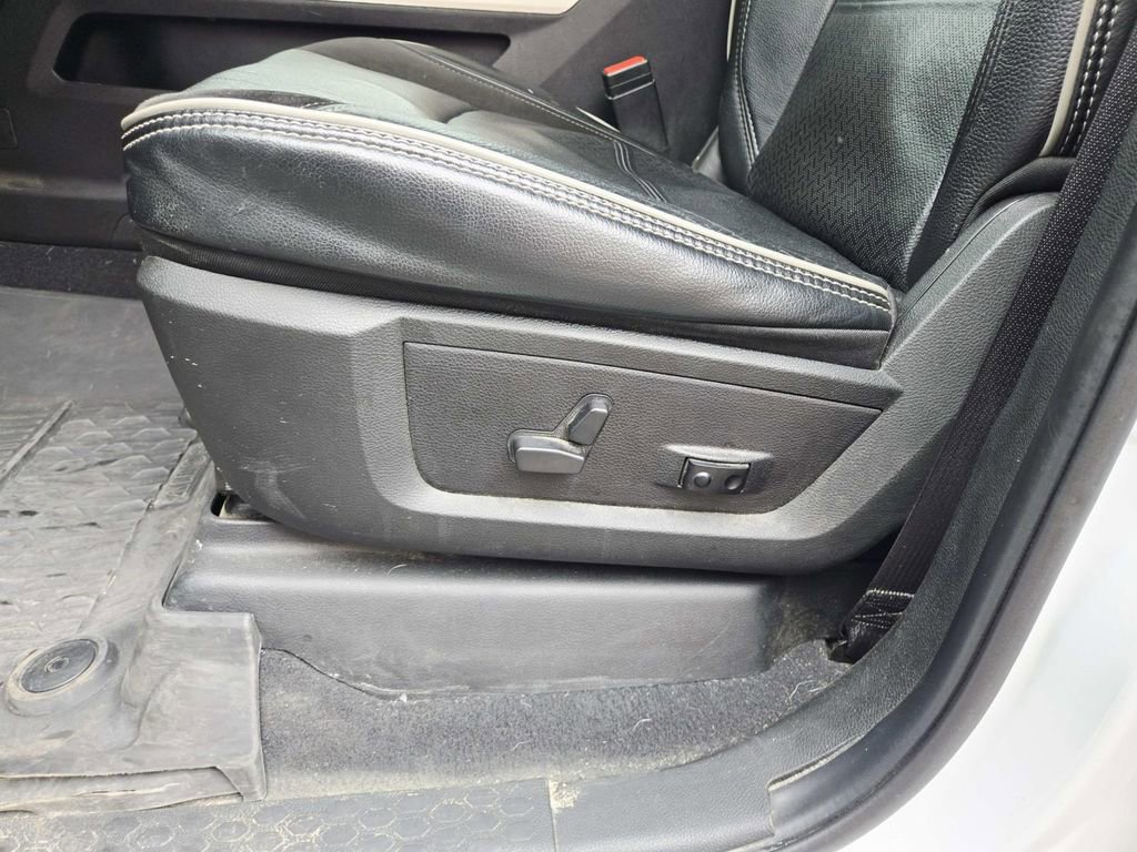 Used 2023 RAM 3500 Laramie image 37