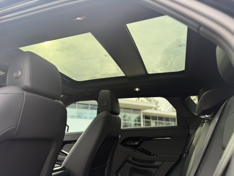 Used 2026 Land Rover Range Rover Evoque S image 29
