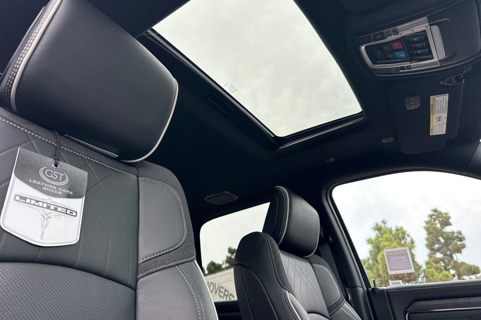 New 2026 RAM 2500 Limited image 13