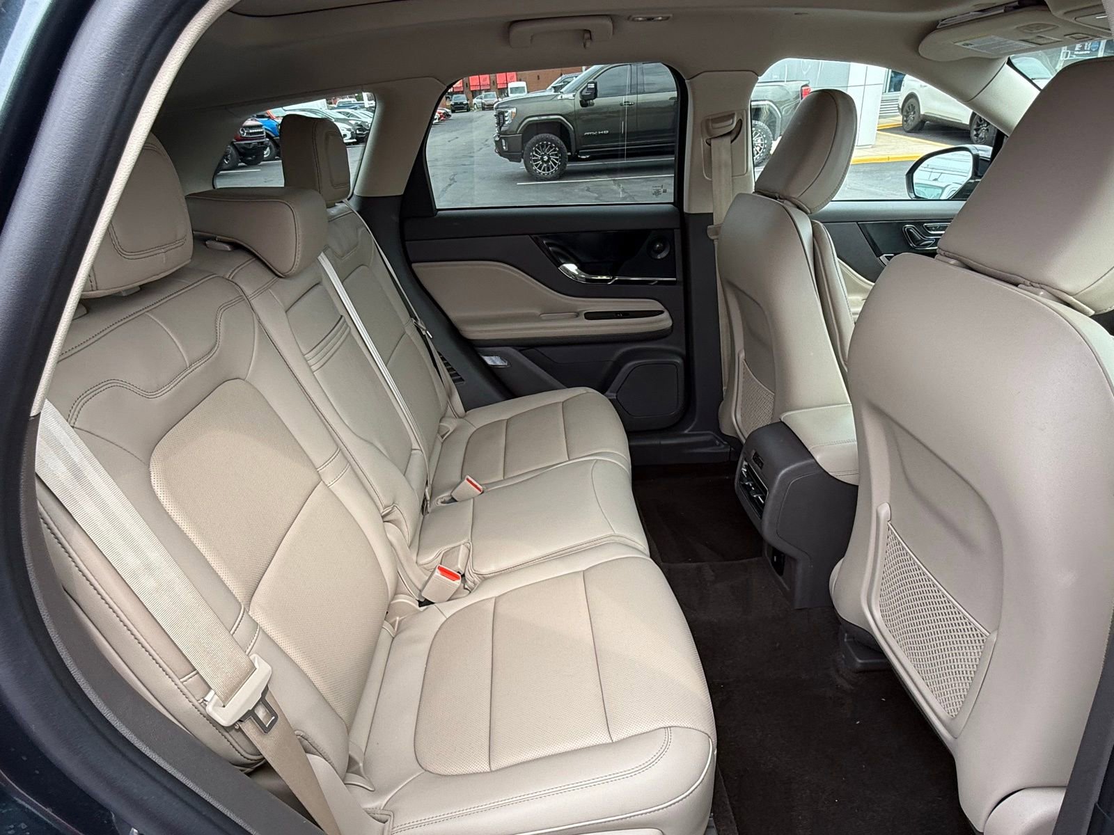 Used 2022 Lincoln Corsair Reserve w/ Equipment Group 201A image 14