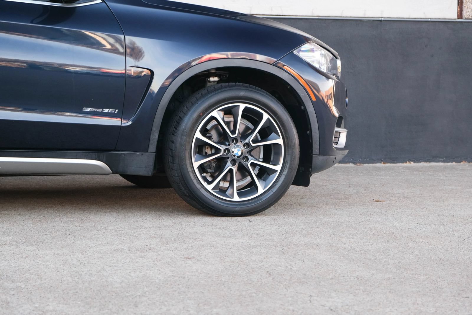 Used 2017 BMW X5 sDrive35i RWD image 13