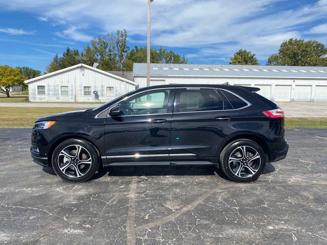 Used 2021 Ford Edge Titanium w/ Equipment Group 301A image 2