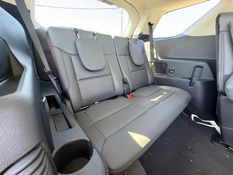 New 2026 Ford Explorer Active image 14