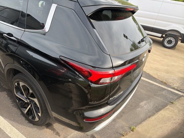 Used 2022 Mitsubishi Outlander SEL image 4
