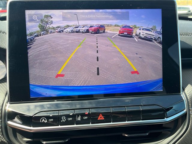 New 2026 Jeep Compass Latitude AWD/4WD image 32