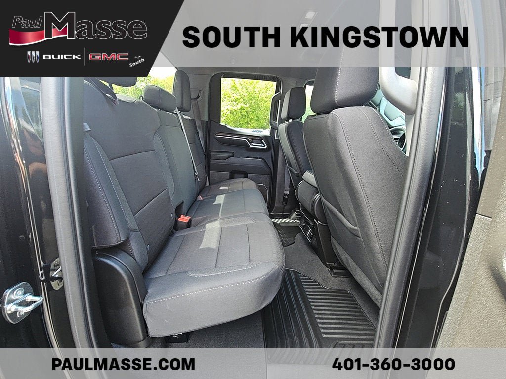 Used 2023 Chevrolet Silverado 1500 LT AWD/4WD image 19