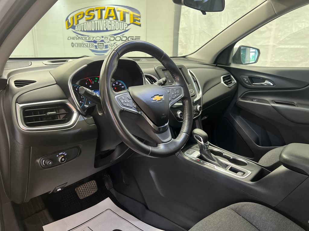 Used 2022 Chevrolet Equinox LT AWD/4WD image 17