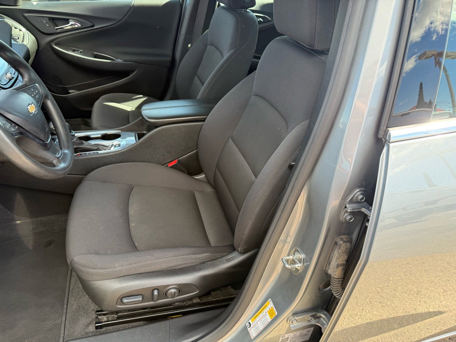 Certified 2024 Chevrolet Malibu LT image 29