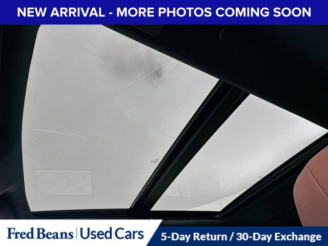 Used 2025 Lincoln Navigator Reserve image 24