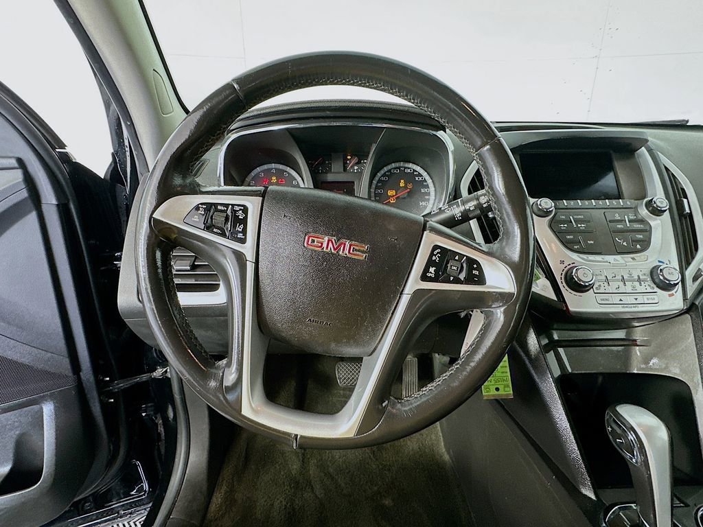 Used 2015 GMC Terrain SLT w/ Safety Package image 11