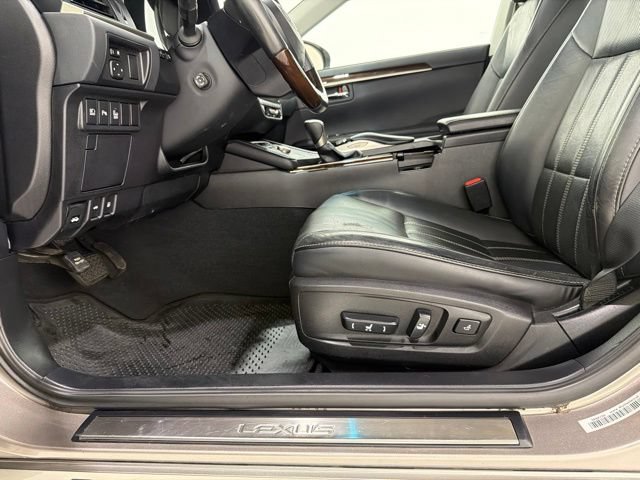 Used 2017 Lexus ES 350 w/ Luxury Package FWD image 14