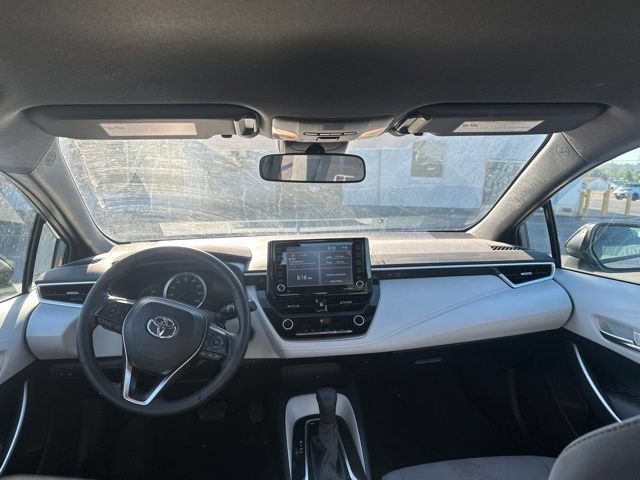 Used 2022 Toyota Corolla SE w/ Carpet Mat Package (TMS) FWD image 11