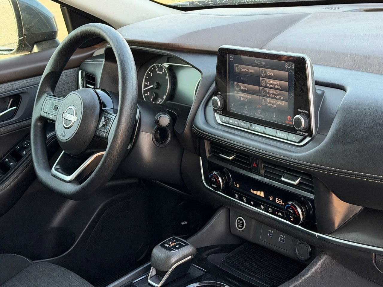 Certified 2023 Nissan Rogue SV FWD image 37