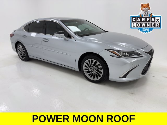 Used 2025 Lexus ES 300h w/ Technology Package