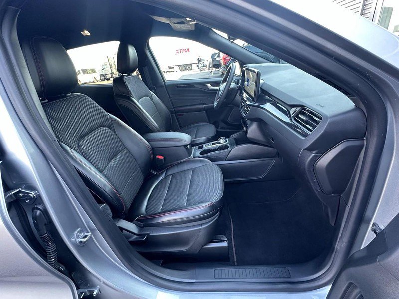 Used 2023 Ford Escape ST-Line w/ Tech Pack #1 image 15