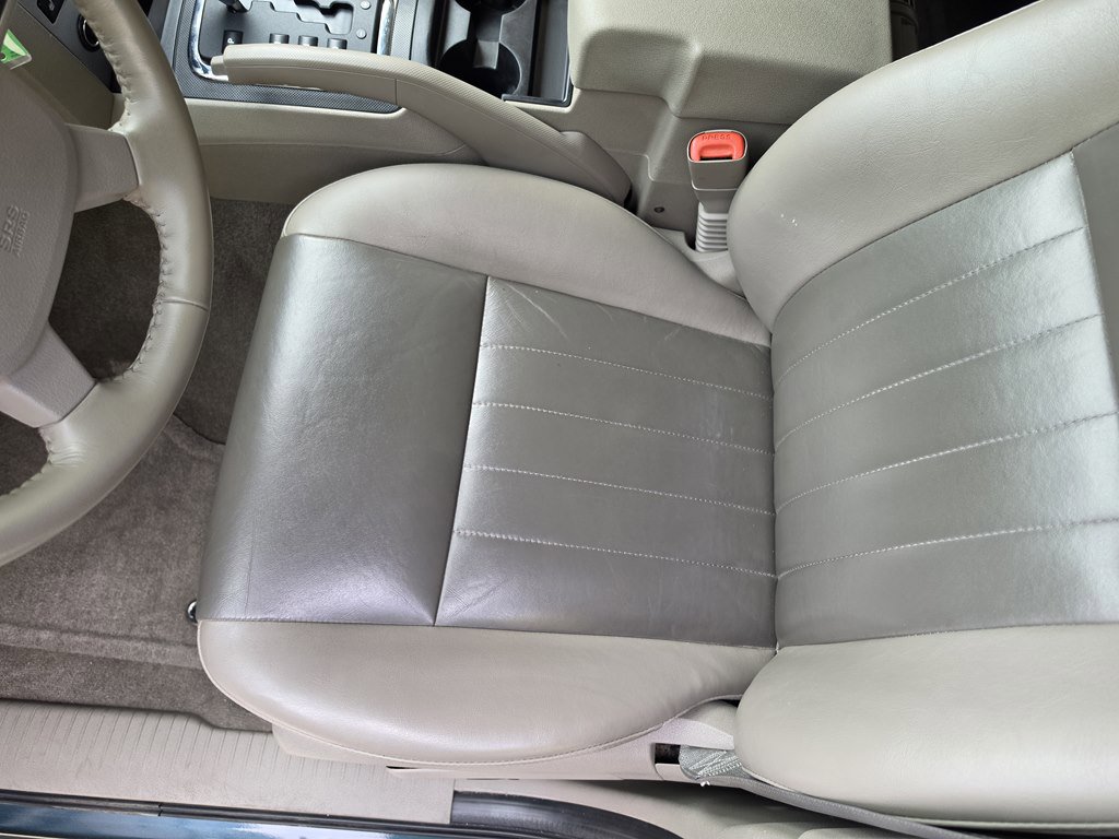 Used 2005 Jeep Grand Cherokee Laredo RWD image 35