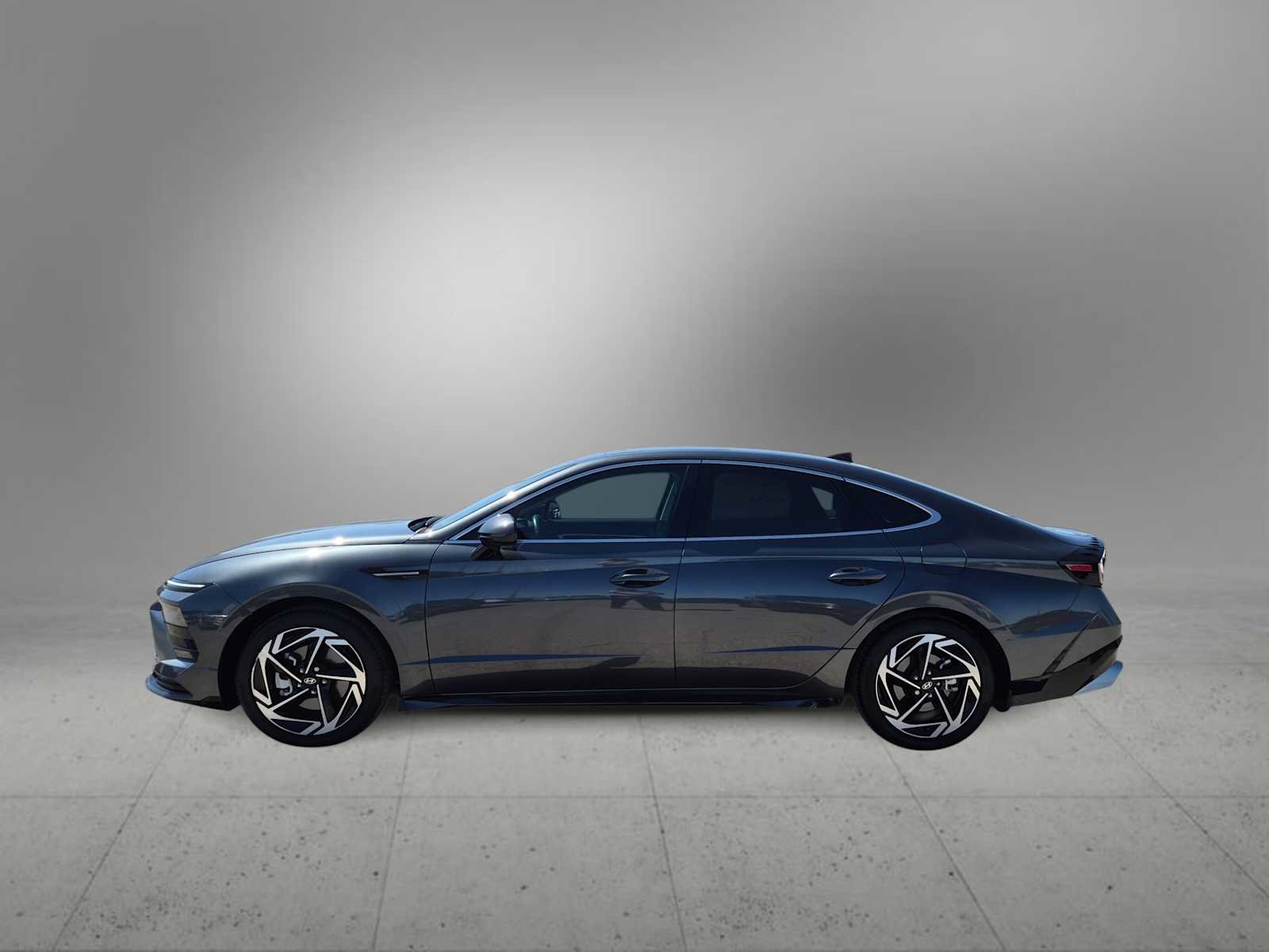 Certified 2024 Hyundai Sonata SEL w/ Convenience Package FWD image 5