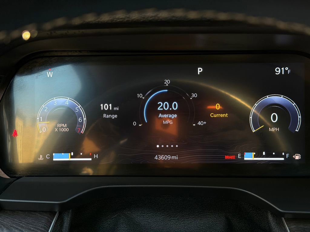 Used 2022 Jeep Grand Cherokee L Limited w/ Black Appearance Package image 25