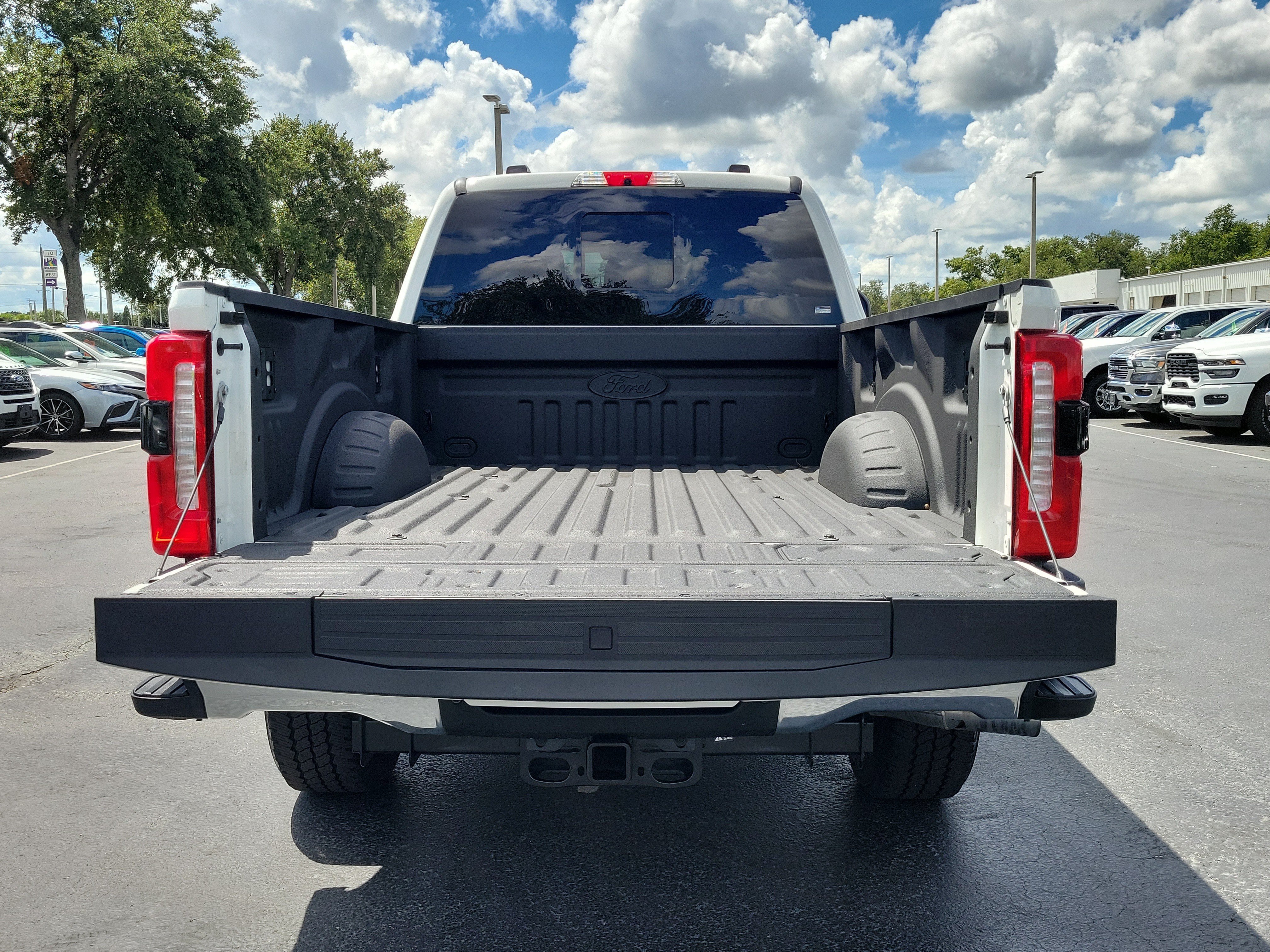 Certified 2025 Ford F250 Lariat w/ Lariat Ultimate Package AWD/4WD image 9