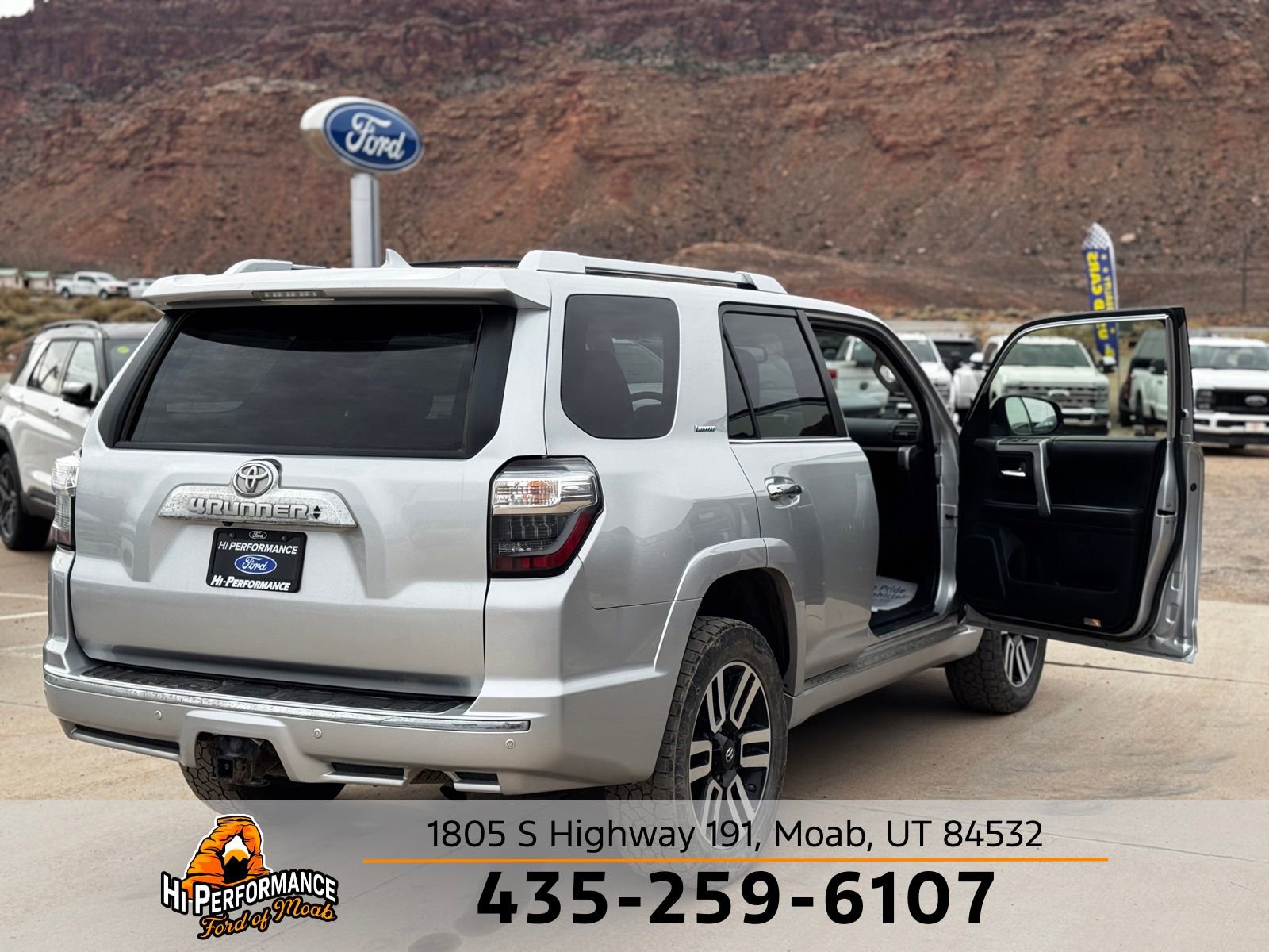 Used 2015 Toyota 4Runner Limited AWD/4WD image 28