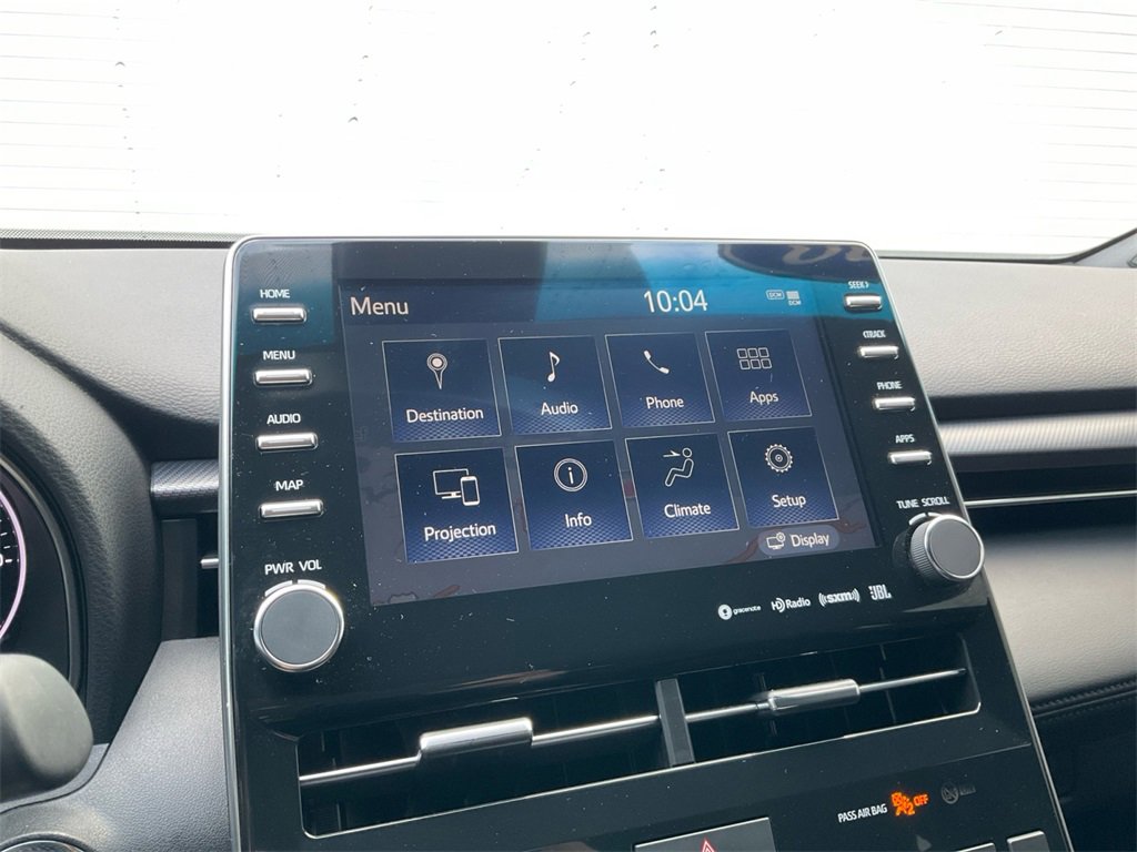 Used 2022 Toyota Avalon XSE image 21