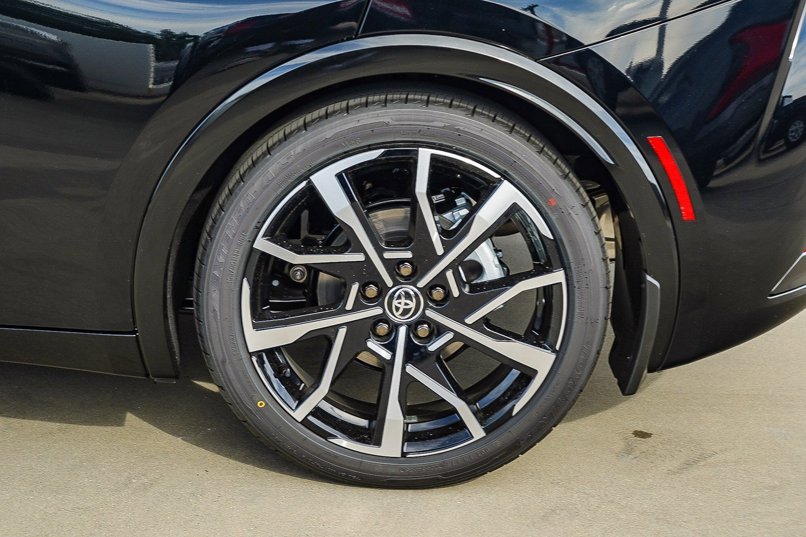 New 2026 Toyota Prius XSE image 12