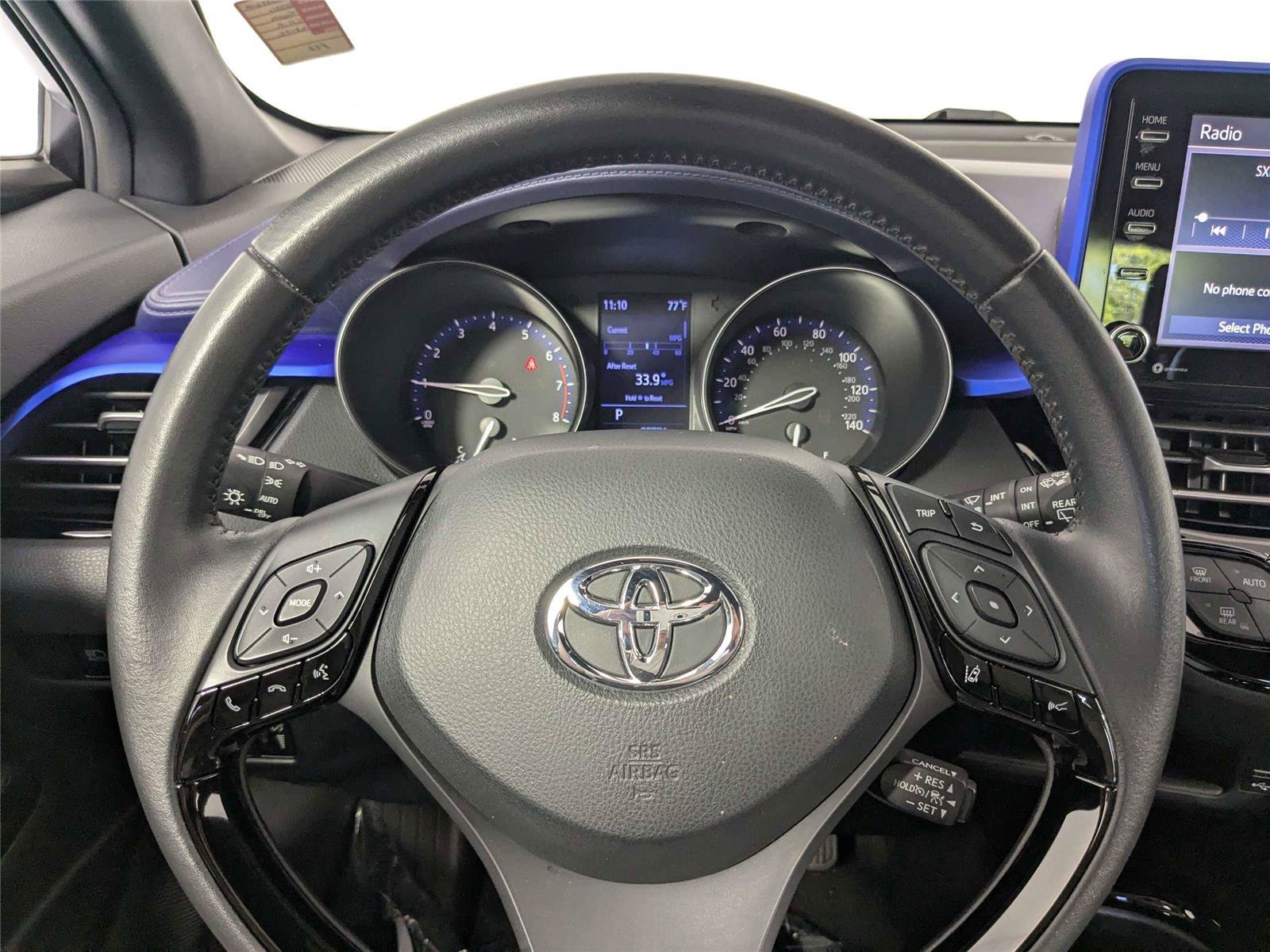 Used 2020 Toyota C-HR XLE FWD image 14
