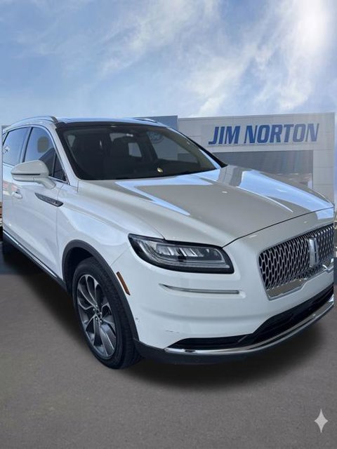 Used 2022 Lincoln Nautilus Reserve FWD image 27
