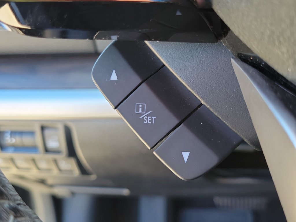 Used 2019 Subaru Outback 2.5i Touring AWD/4WD image 25