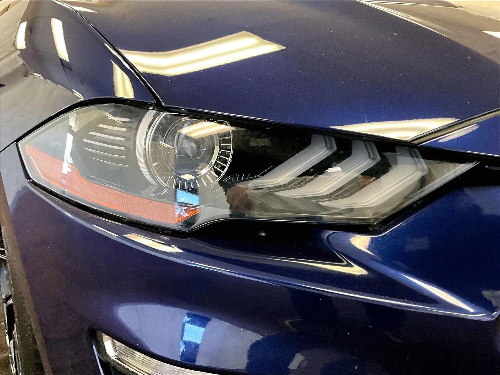 Used 2018 Ford Mustang Premium w/ Ecoboost Performance Package image 27