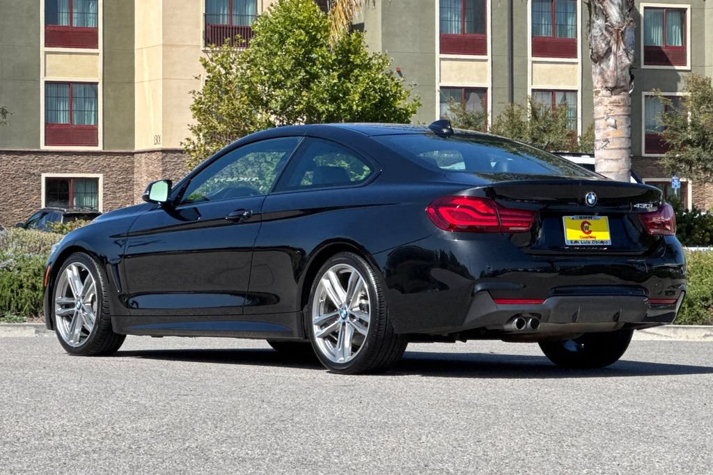 Used 2020 BMW 430i Coupe w/ M Sport Package RWD image 5