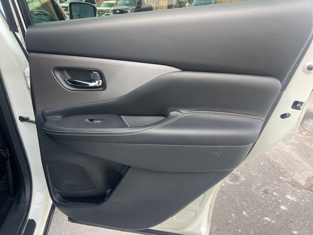 Used 2022 Nissan Murano S image 12