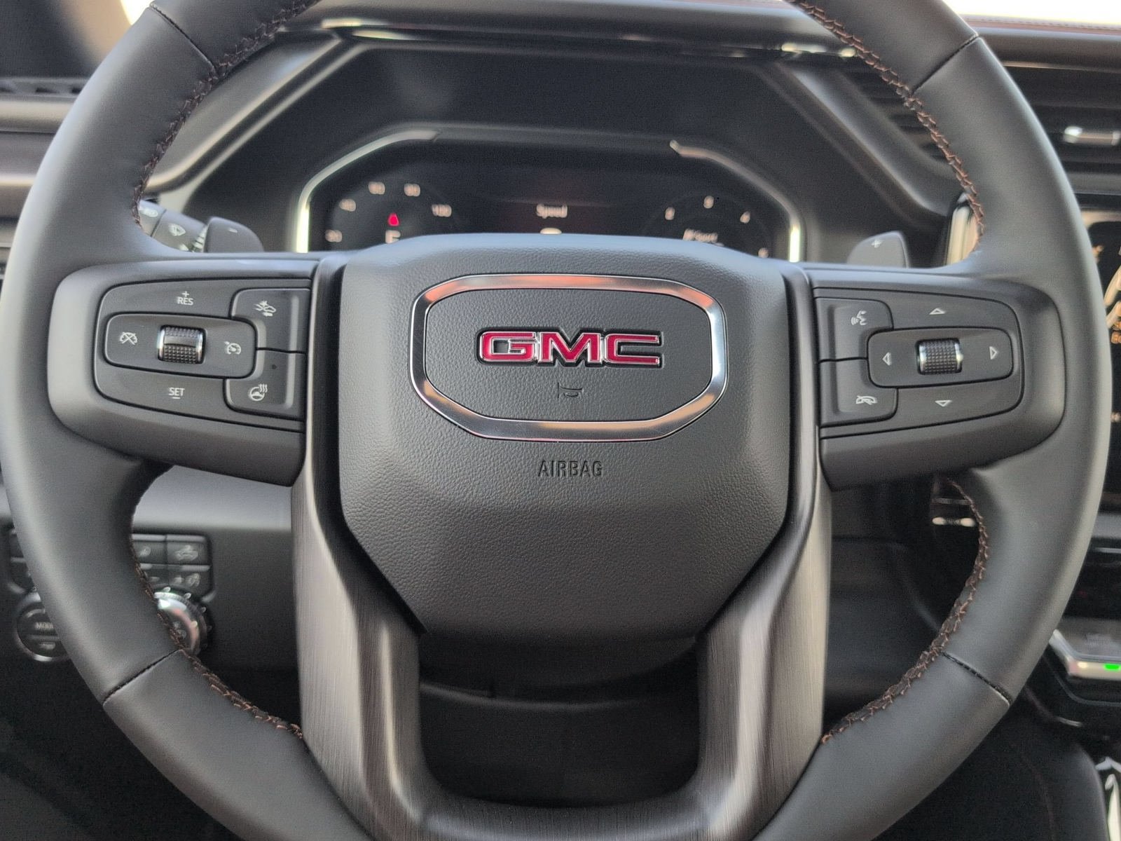 New 2026 GMC Sierra 1500 AT4 w/ AT4 Preferred Package AWD/4WD image 12