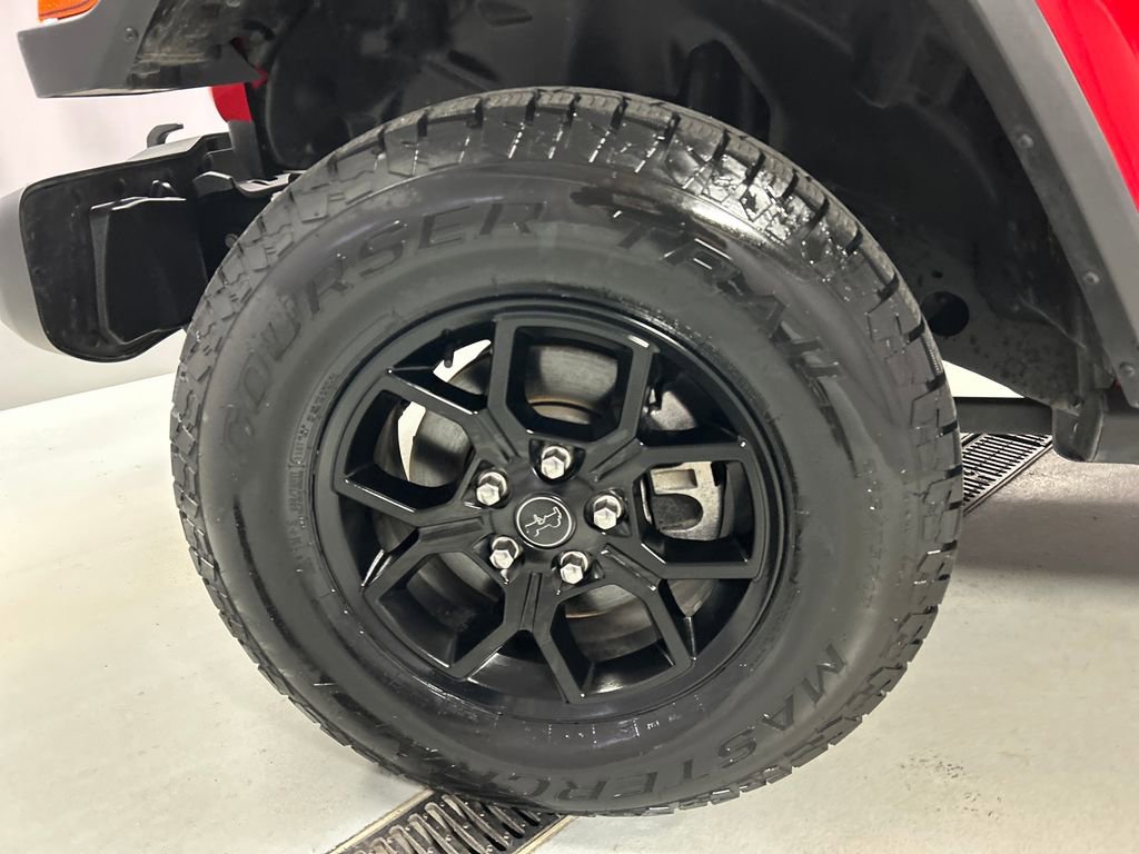Used 2024 Jeep Gladiator Sport image 9