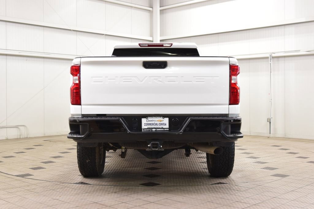 Used 2024 Chevrolet Silverado 2500 Custom w/ Custom Value Package image 6