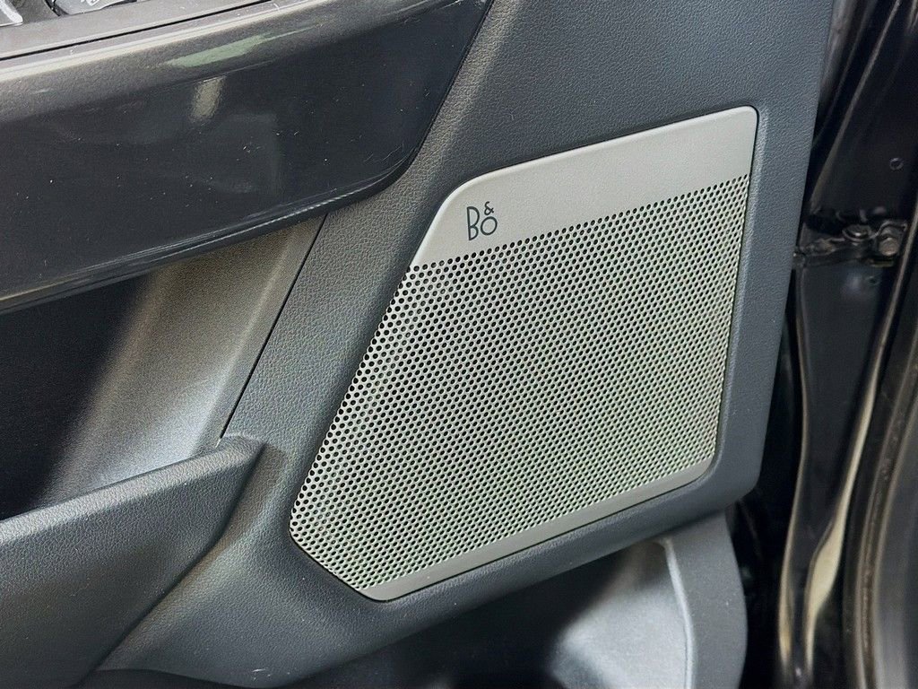 Used 2021 Ford F150 Lariat w/ Equipment Group 502A High image 42